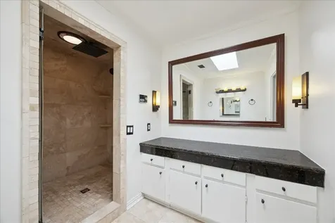 222 Litchfield Lane Houston TX 77024