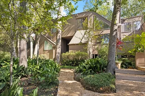 222 Litchfield Lane Houston TX 77024