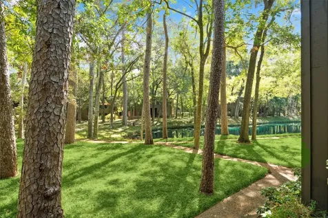 222 Litchfield Lane Houston TX 77024