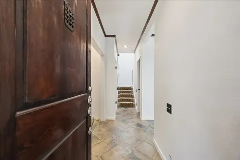 222 Litchfield Lane Houston TX 77024