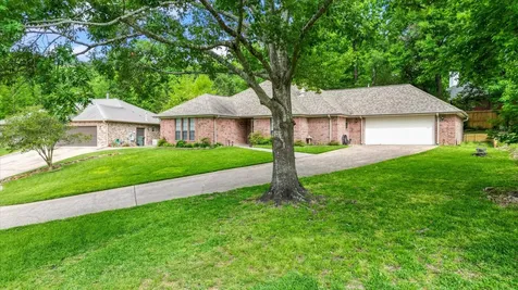 2013 Wickersham Drive Huntsville TX 77340