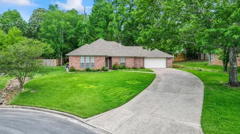 2013 Wickersham Drive Huntsville TX 77340