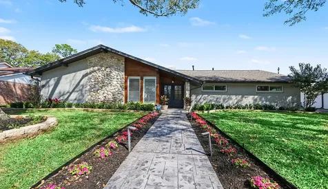10718 Longmont Drive Houston TX 77042