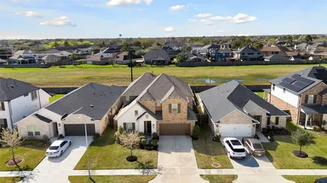 2214 Clements Shore Lane La Porte TX 77571