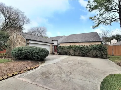 13122 Waldemere Drive Houston TX 77077