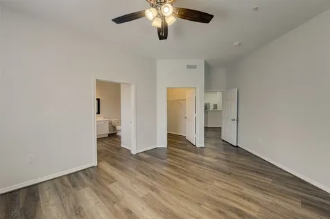 3045 Marina Bay Drive Drive 12201 League City TX 77573