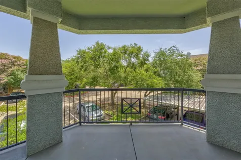 3045 Marina Bay Drive Drive 12201 League City TX 77573