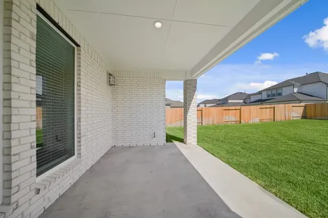 404 Elmbrook Terrace Way Waller TX 77484