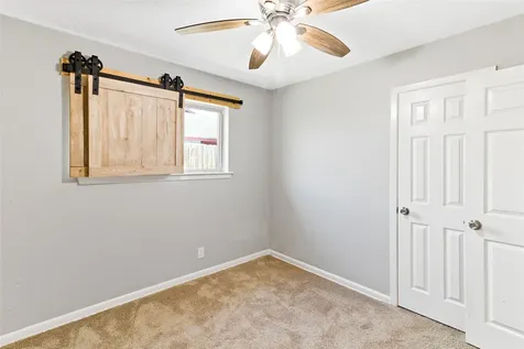 127 Talisman Street Lake Jackson TX 77566