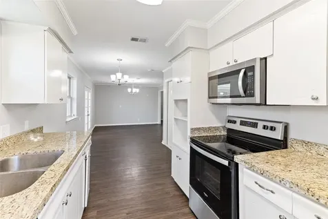 127 Talisman Street Lake Jackson TX 77566