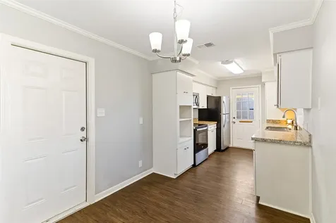 127 Talisman Street Lake Jackson TX 77566