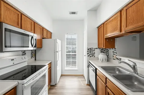 7575 Cambridge Street 1304 Houston TX 77054