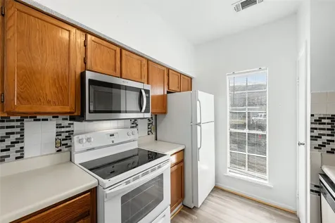 7575 Cambridge Street 1304 Houston TX 77054