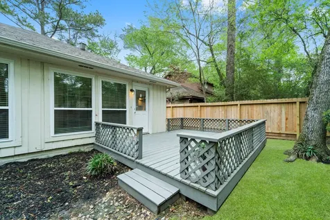 2007 Longstraw Place The Woodlands TX 77380