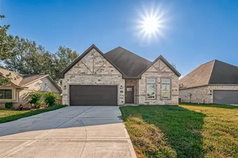 3635 Needville Avenue Needville TX 77461