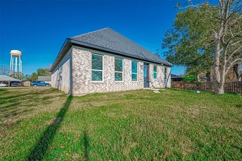 3635 Needville Avenue Needville TX 77461