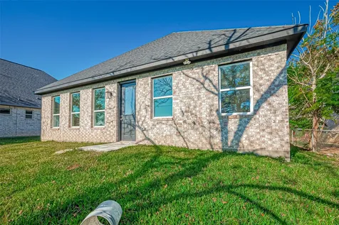 3635 Needville Avenue Needville TX 77461