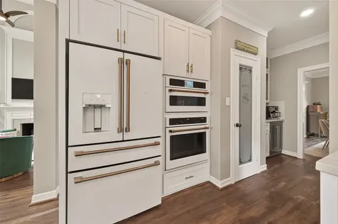 1403 Hillside Forest Drive Sugar Land TX 77479