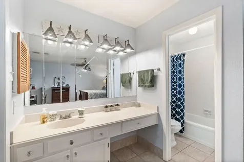 15802 Tammany Lane Houston TX 77082