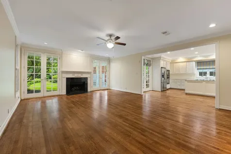 3216 Rice Boulevard West University Place TX 77005