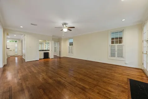 3216 Rice Boulevard West University Place TX 77005