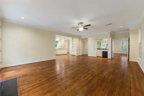 3216 Rice Boulevard West University Place TX 77005