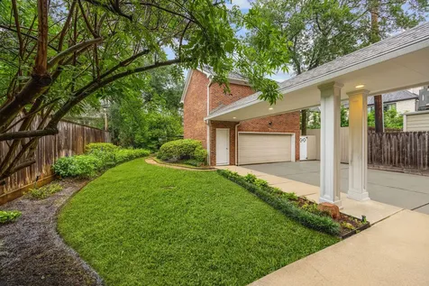 3216 Rice Boulevard West University Place TX 77005