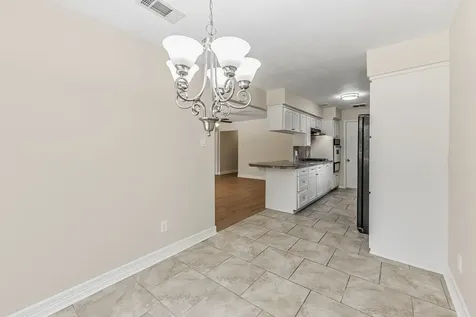 2615 Chimney Rock Huntsville TX 77320
