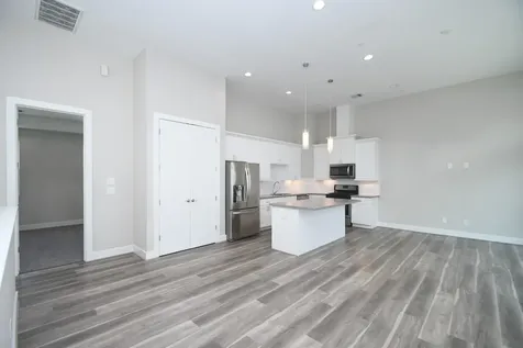 5904 Gardendale Drive B Houston TX 77092