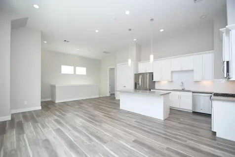 5904 Gardendale Drive B Houston TX 77092