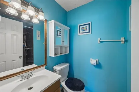5710 Avenue T 1/2 Galveston TX 77551