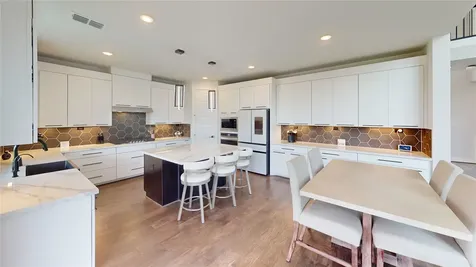 31727 Splitting Willow Way Fulshear TX 77441