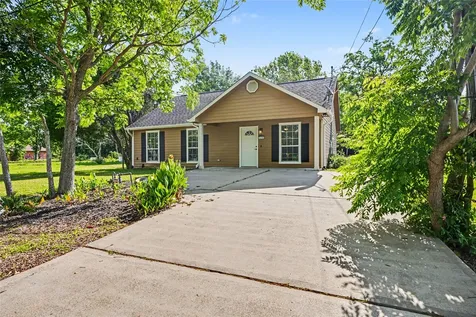 326 S Bell Drive Texas City TX 77591
