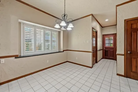1723 Hidden Villas Drive Kingwood TX 77339