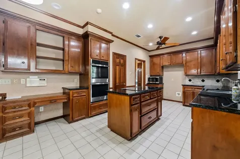 1723 Hidden Villas Drive Kingwood TX 77339
