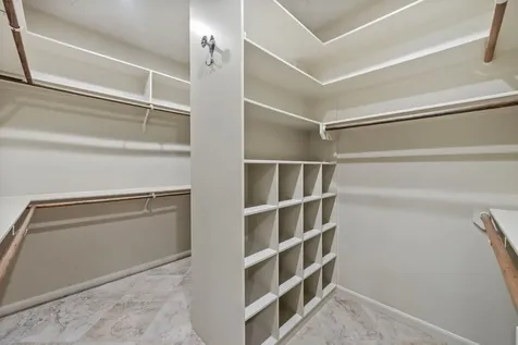 1723 Hidden Villas Drive Kingwood TX 77339