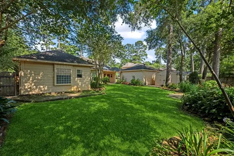 1723 Hidden Villas Drive Kingwood TX 77339