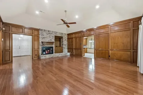 1723 Hidden Villas Drive Kingwood TX 77339