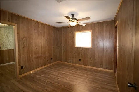 20 White Oak Drive A Huntsville TX 77320