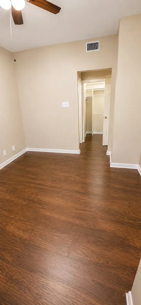 8642 Fredericksburg Road 303 San Antonio TX 78240