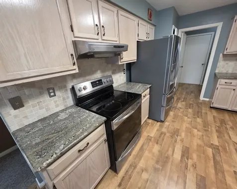 2571 Pinehurst Drive West Columbia TX 77486