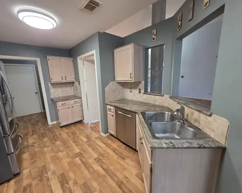 2571 Pinehurst Drive West Columbia TX 77486