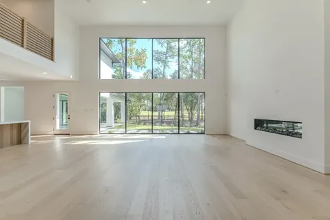26 Squire Creek Way The Woodlands TX 77389