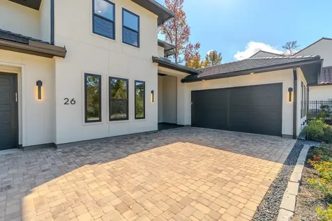 26 Squire Creek Way The Woodlands TX 77389