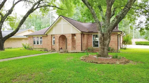 1806 Southwood Drive Woodbranch TX 77357