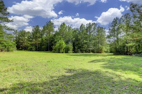 7198 Cr 208 Navasota TX 77868