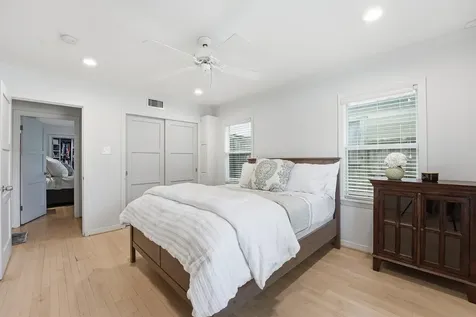 1006 Prince Street Houston TX 77008