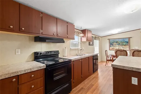 220 Pr 8464 Broaddus TX 75929