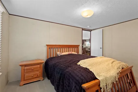 220 Pr 8464 Broaddus TX 75929