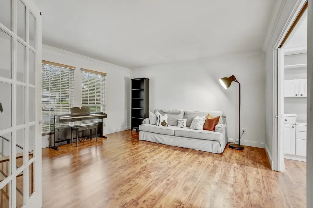11831 Carshalton Drive Austin TX 78758